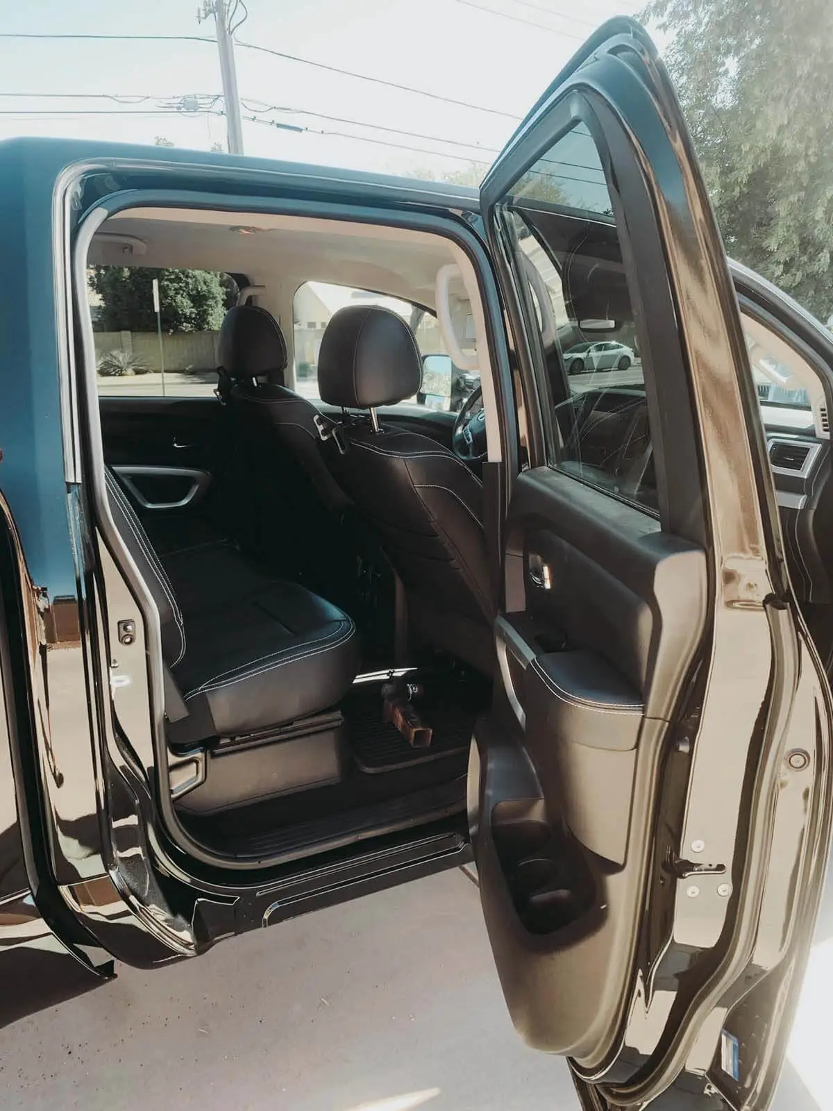 Car carpet and door sill steam cleaning in Scottsdale